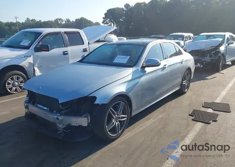 2018 Mercedes-Benz E 300 из США, поврежденный, VIN WDDZF4JB9JA388988